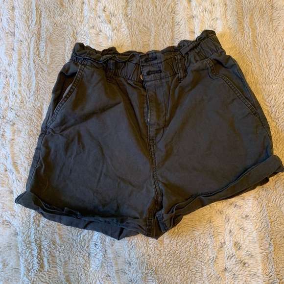 Universal‎ Thread black shorts XS - Picture 1 of 5